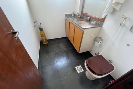 Apartamento para alugar com 184m², 3 quartos e 2 vagasLavabo