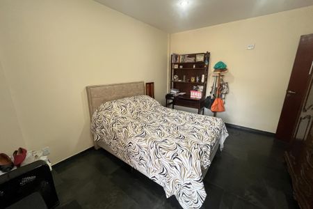 Apartamento para alugar com 184m², 3 quartos e 2 vagasQuarto 2