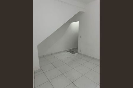 Casa para alugar com 90m², 1 quarto e sem vagaSala/Quarto