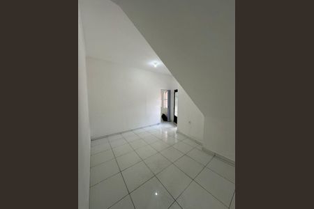 Casa para alugar com 90m², 1 quarto e sem vagaSala/Quarto