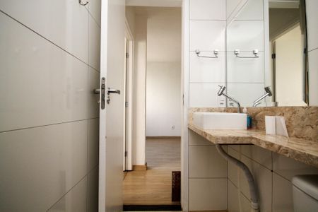 Apartamento para alugar com 42m², 2 quartos e sem vagaBanheiro