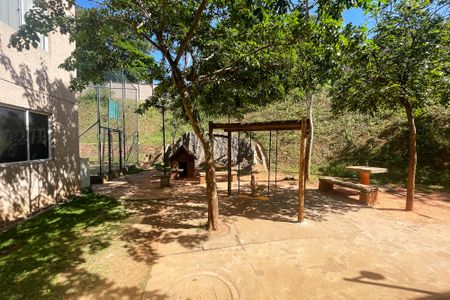 Apartamento para alugar com 42m², 2 quartos e sem vagaÁrea comum - Playground