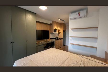 Apartamento para alugar com 28m², 1 quarto e sem vagaSala / Quarto