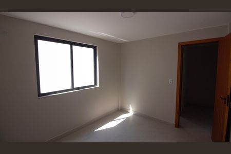 Apartamento para alugar com 2 quartos, 70m² em Jardim Flamboyant, Cabo Frio