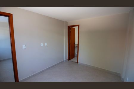 Apartamento para alugar com 2 quartos, 70m² em Jardim Flamboyant, Cabo Frio