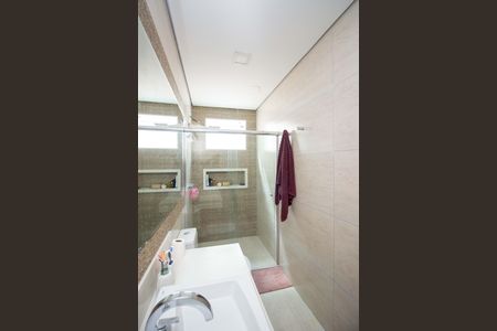 Casa à venda com 230m², 5 quartos e 3 vagasBanheiro da Suíte 1