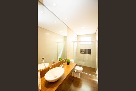 Casa à venda com 230m², 5 quartos e 3 vagasBanheiro Social