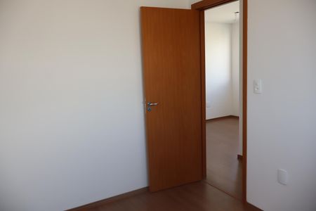 Apartamento à venda com 42m², 2 quartos e 1 vagaQuarto 2