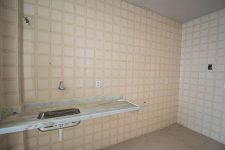 Apartamento para alugar com 65m², 2 quartos e 1 vagaCozinha e Área de Serviço