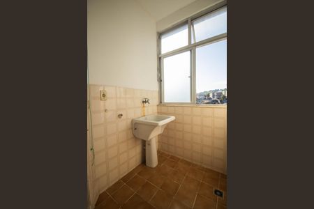 Apartamento para alugar com 65m², 2 quartos e 1 vagaÁrea de Serviço