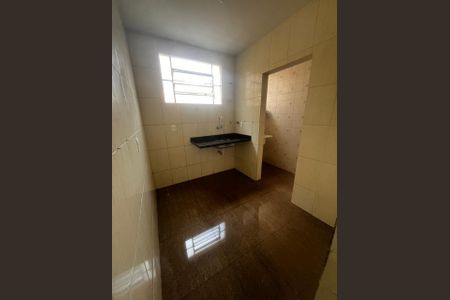 Cozinha de apartamento para alugar com 3 quartos, 75m² em Santa Efigênia, Belo Horizonte