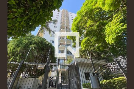 Apartamento à venda com 58m², 2 quartos e 1 vagaFachada e portaria