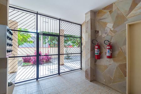 Apartamento à venda com 76m², 2 quartos e 1 vagaÁrea comum