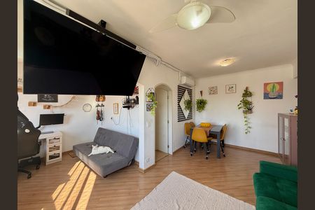 Apartamento à venda com 84m², 2 quartos e 1 vagaSala