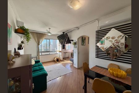 Sala de apartamento à venda com 2 quartos, 84m² em Cidade Monções, São Paulo