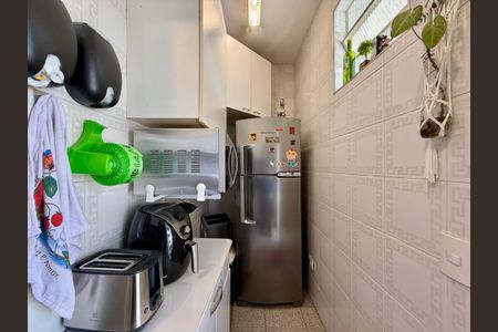Apartamento à venda com 84m², 2 quartos e 1 vagaCozinha 