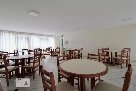 Apartamento à venda com 84m², 2 quartos e 1 vagaSalão de Festas