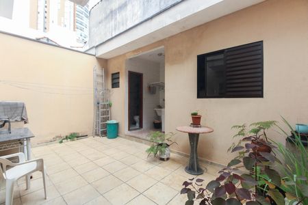 Casa à venda com 136m², 3 quartos e 2 vagas Casa à venda com 136m², 3 quartos e 2 vagasQuintal
