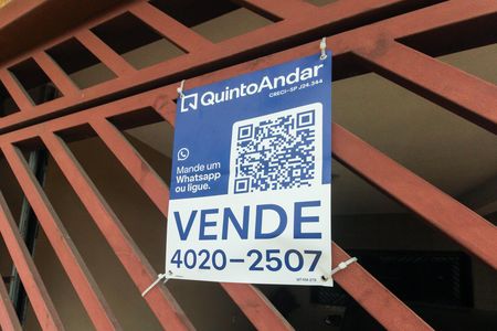 Casa à venda com 136m², 3 quartos e 2 vagas Casa à venda com 136m², 3 quartos e 2 vagasFachada - Placa Código MTXM-279