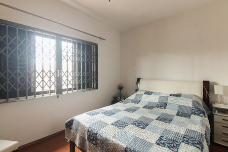 Casa à venda com 136m², 3 quartos e 2 vagas Casa à venda com 136m², 3 quartos e 2 vagasSuíte