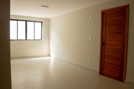 Apartamento para alugar com 70m², 2 quartos e sem vagaSala/Cozinha