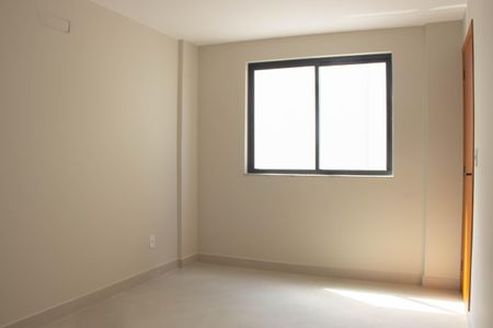 Apartamento para alugar com 70m², 2 quartos e sem vagaQuarto Suíte