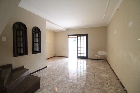 Sala de casa para alugar com 3 quartos, 190m² em Vila Simone, São Paulo