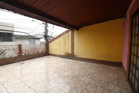 Varanda da Sala de casa para alugar com 3 quartos, 190m² em Vila Simone, São Paulo