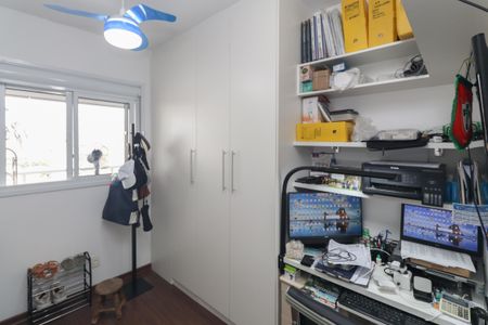 Apartamento à venda com 62m², 2 quartos e 2 vagas Apartamento à venda com 62m², 2 quartos e 2 vagasQuarto
