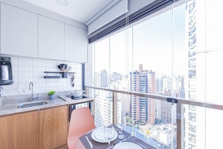 Apartamento à venda com 26m², 1 quarto e sem vaga Apartamento à venda com 26m², 1 quarto e sem vagaVaranda
