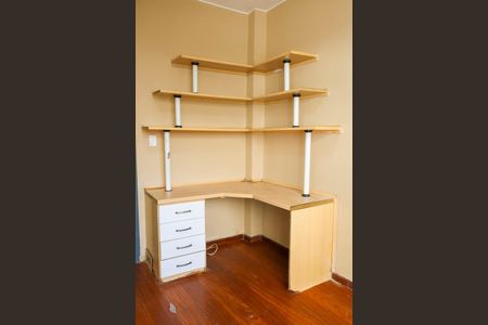 Quarto  de apartamento à venda com 1 quarto, 52m² em Lins de Vasconcelos, Rio de Janeiro