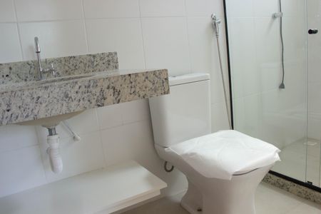 Apartamento para alugar com 70m², 2 quartos e 1 vagaBanheiro da Suíte