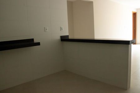 Apartamento para alugar com 70m², 2 quartos e 1 vagaSala/Cozinha