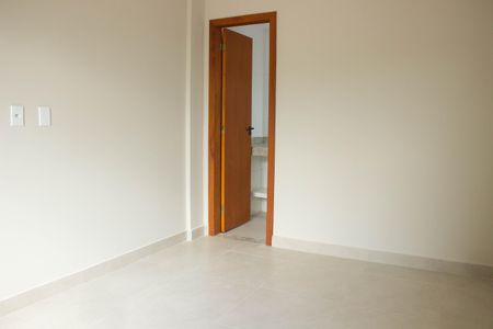 Apartamento para alugar com 70m², 2 quartos e sem vagaQuarto 2 - Suíte
