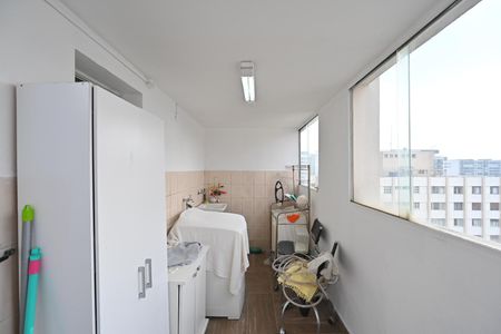 Apartamento para alugar com 65m², 2 quartos e 1 vagaLavanderia