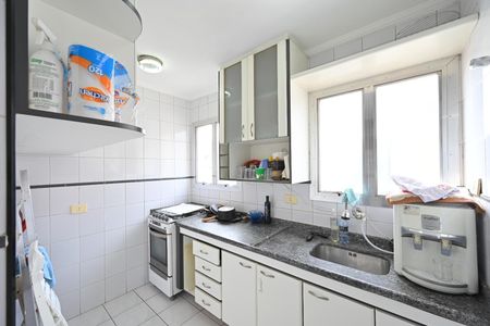 Apartamento para alugar com 65m², 2 quartos e 1 vagaCozinha