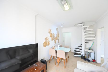 Apartamento para alugar com 65m², 2 quartos e 1 vagaSala