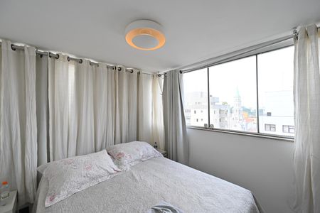 Quarto 1 de apartamento para alugar com 2 quartos, 65m² em Vila Clementino, São Paulo