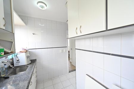 Apartamento para alugar com 65m², 2 quartos e 1 vagaCozinha