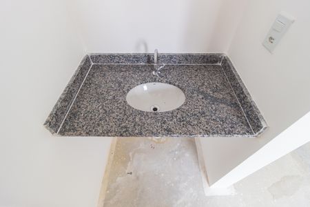 Apartamento para alugar com 35m², 2 quartos e sem vagaDetalhe - Banheiro