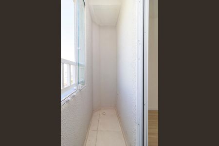 Apartamento para alugar com 31m², 1 quarto e sem vagaQuarto - Varanda