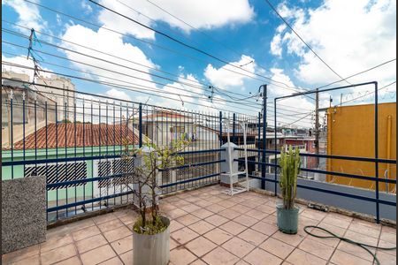 Casa para alugar com 91m², 3 quartos e 2 vagasVaranda