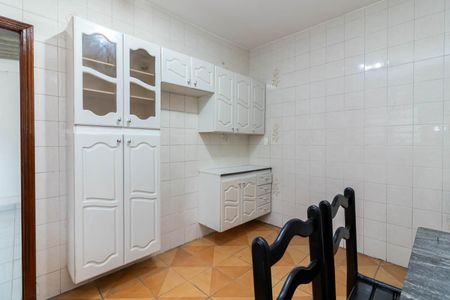 Casa para alugar com 91m², 3 quartos e 2 vagasCozinha