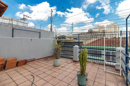 Casa para alugar com 91m², 3 quartos e 2 vagasVaranda