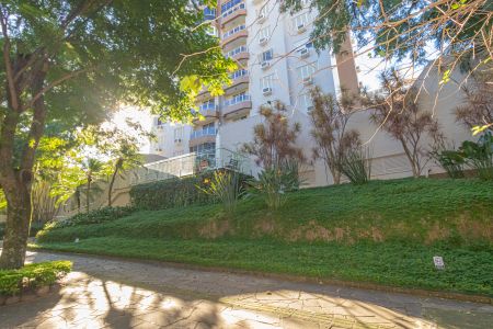 Apartamento à venda com 92m², 3 quartos e 1 vaga Apartamento à venda com 92m², 3 quartos e 1 vagaFachada