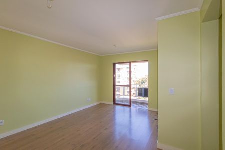 Apartamento à venda com 92m², 3 quartos e 1 vaga Apartamento à venda com 92m², 3 quartos e 1 vagaSala