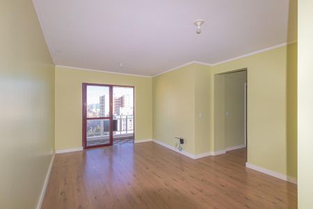 Sala de apartamento à venda com 3 quartos, 92m² em Centro, Canoas