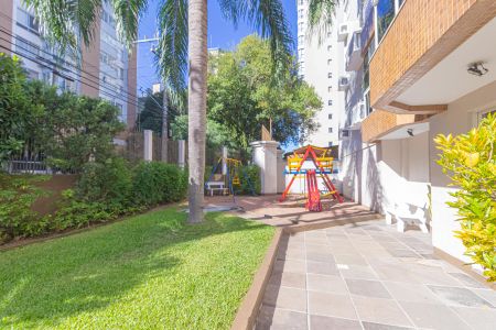 Apartamento à venda com 92m², 3 quartos e 1 vaga Apartamento à venda com 92m², 3 quartos e 1 vagaÁrea comum - Playground
