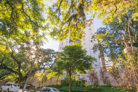 Apartamento à venda com 92m², 3 quartos e 1 vaga Apartamento à venda com 92m², 3 quartos e 1 vagaFachada