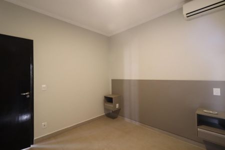 Casa para alugar com 70m², 2 quartos e 2 vagasQuarto 1